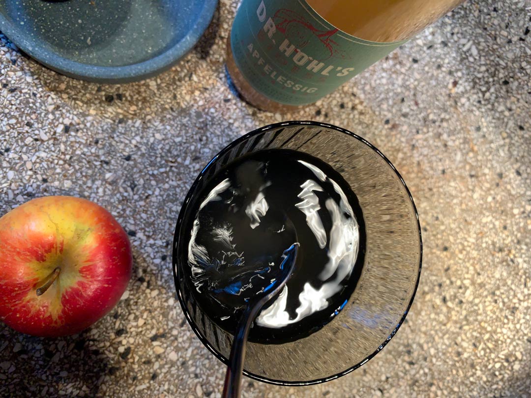 Apfelessig trinken: Der selbstgemachte natürliche Wellness Drink ohne Kalorien