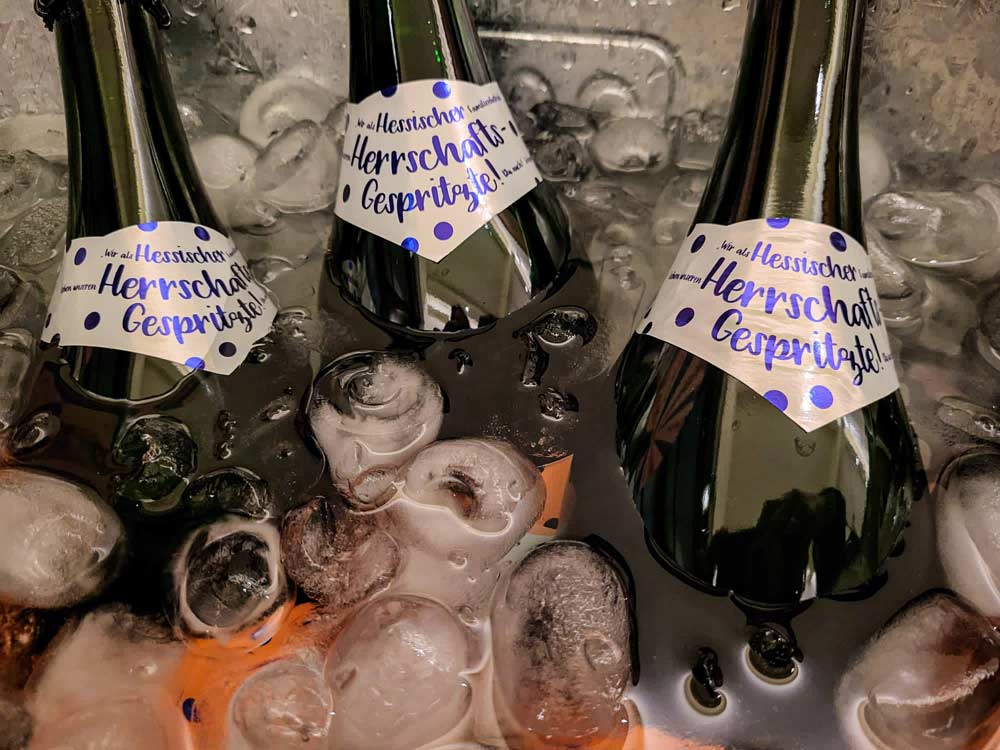 3 flaschen herrschaftsgespritze apfelwein mit sekt auf eis