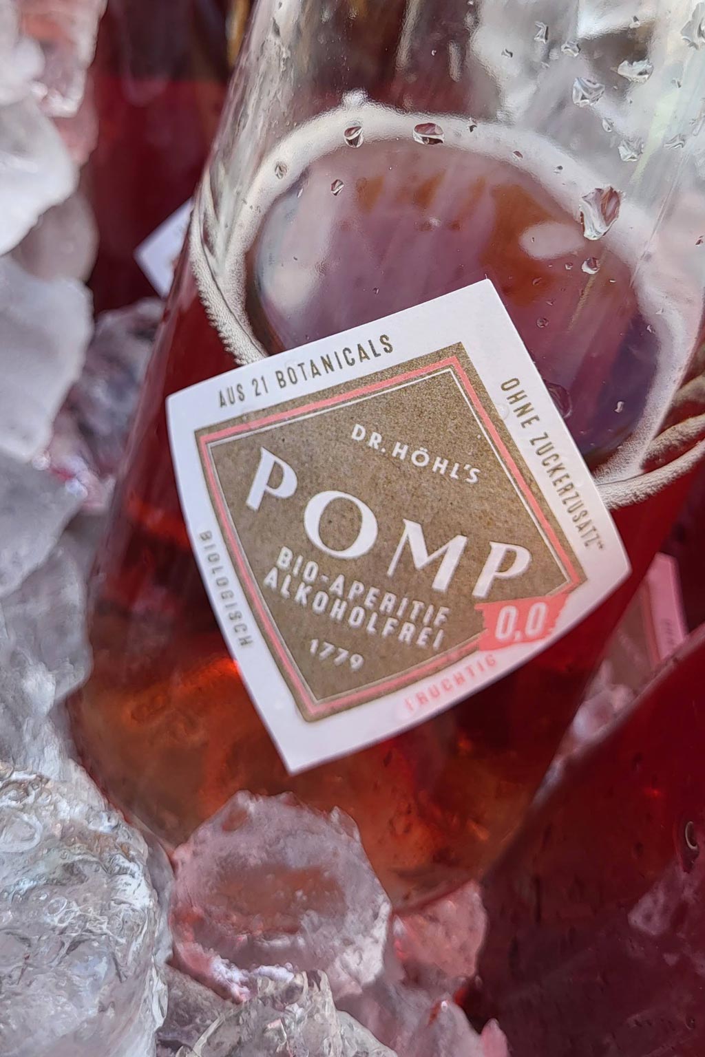 design etikett in rautenform pomp 0,0 alkoholfrei fruchtig