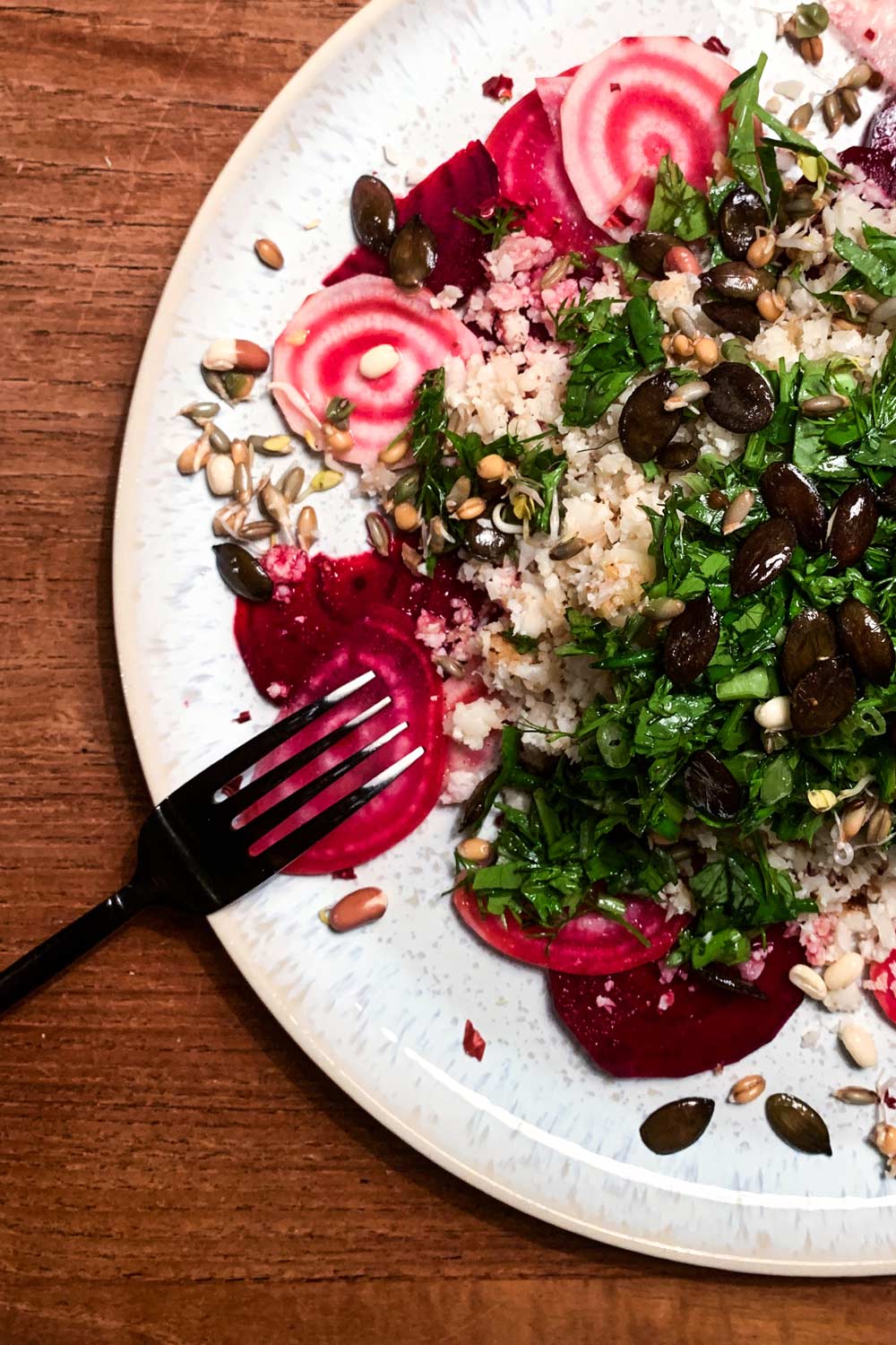 Rote Beete mit Apfelessig Salatdressing