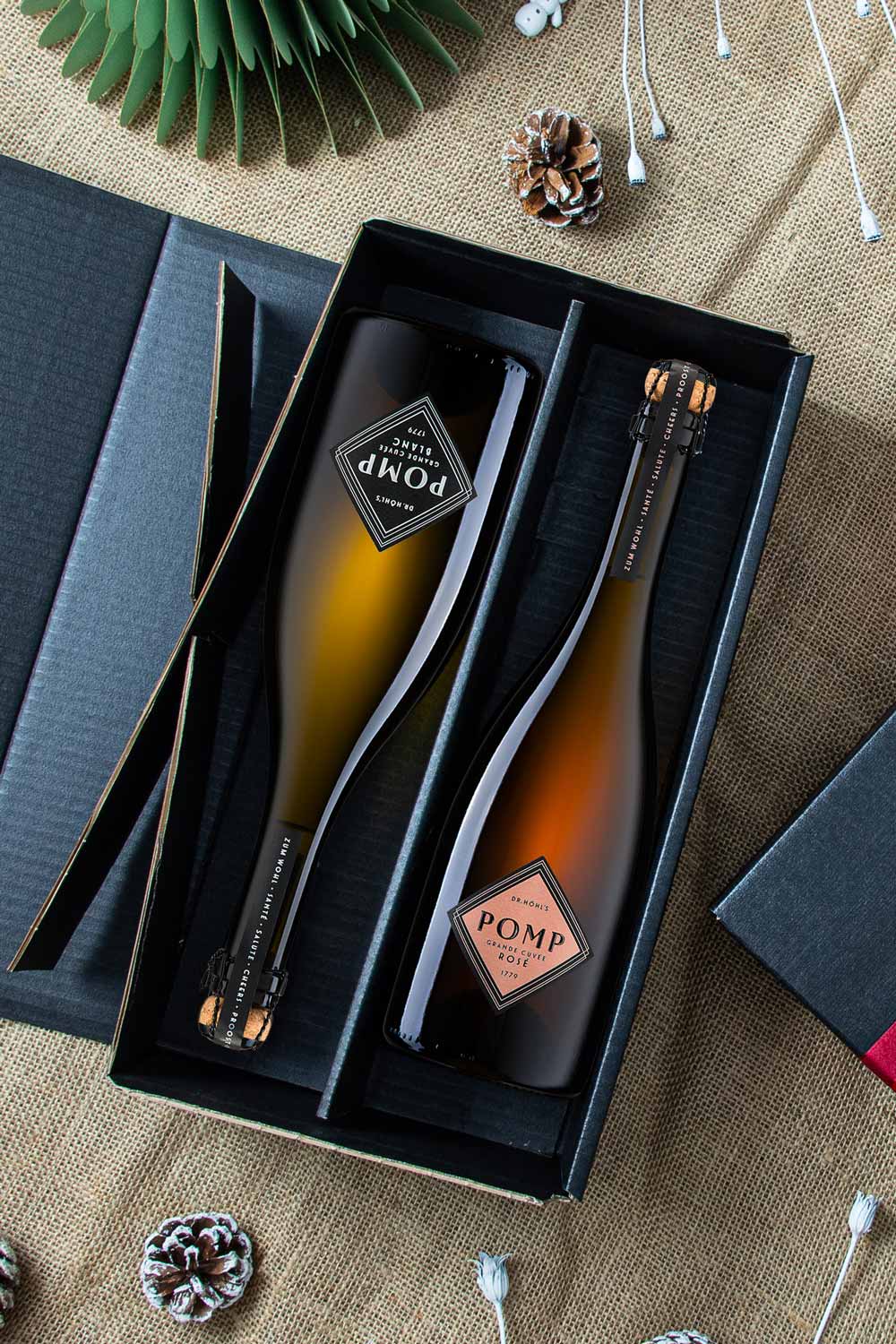 2er set sekt in schwarzer geschenk kartonage