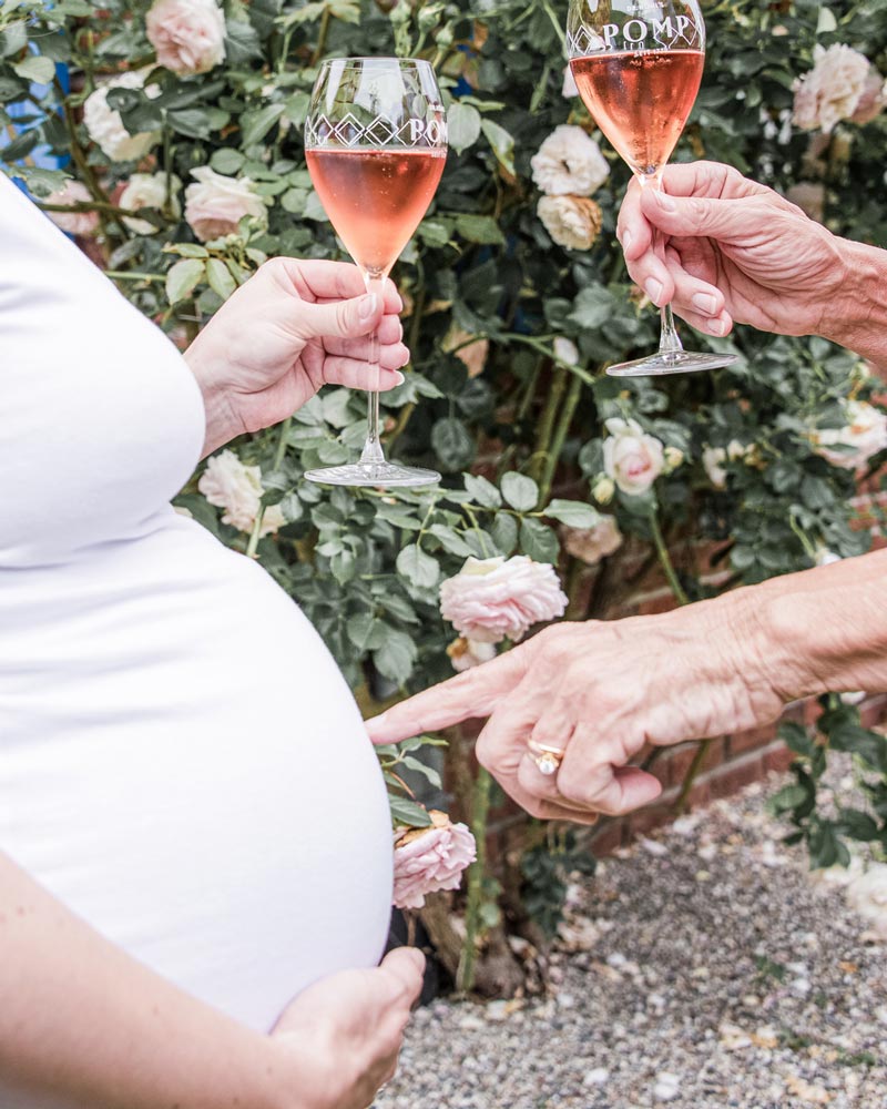Wirklich alkoholfreier Sekt: Schwangerschaft – mit POMP 0,0
